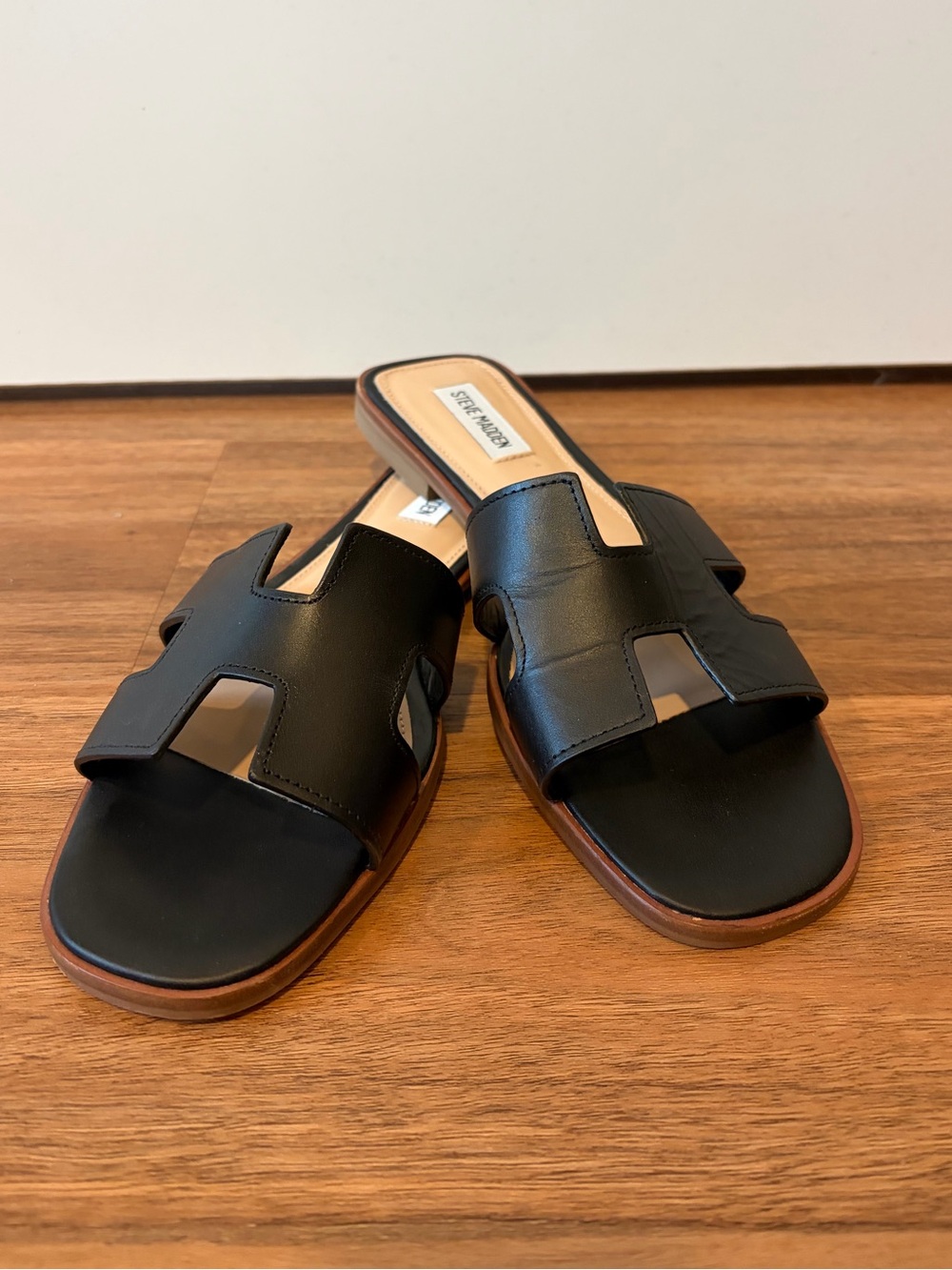 Steve Madden Black Leather H-strap Slide Sandals